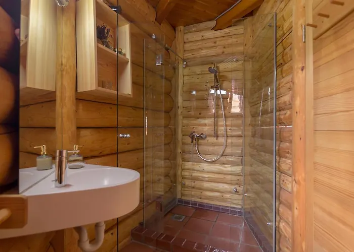 Wellness Hiska Izabela *